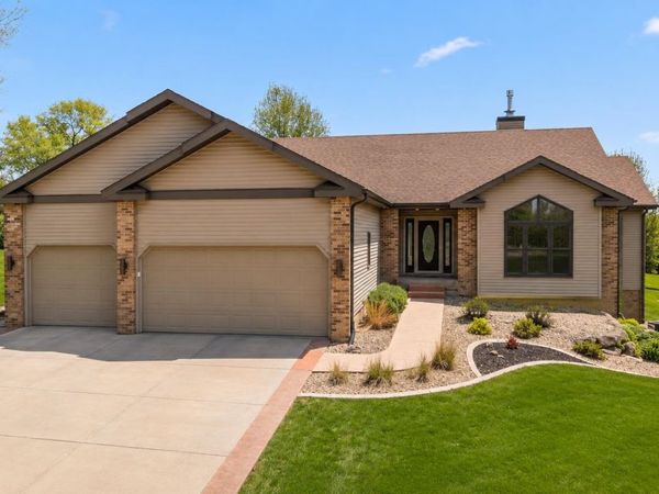 116 Sandy Court, Mount Horeb, WI 53572