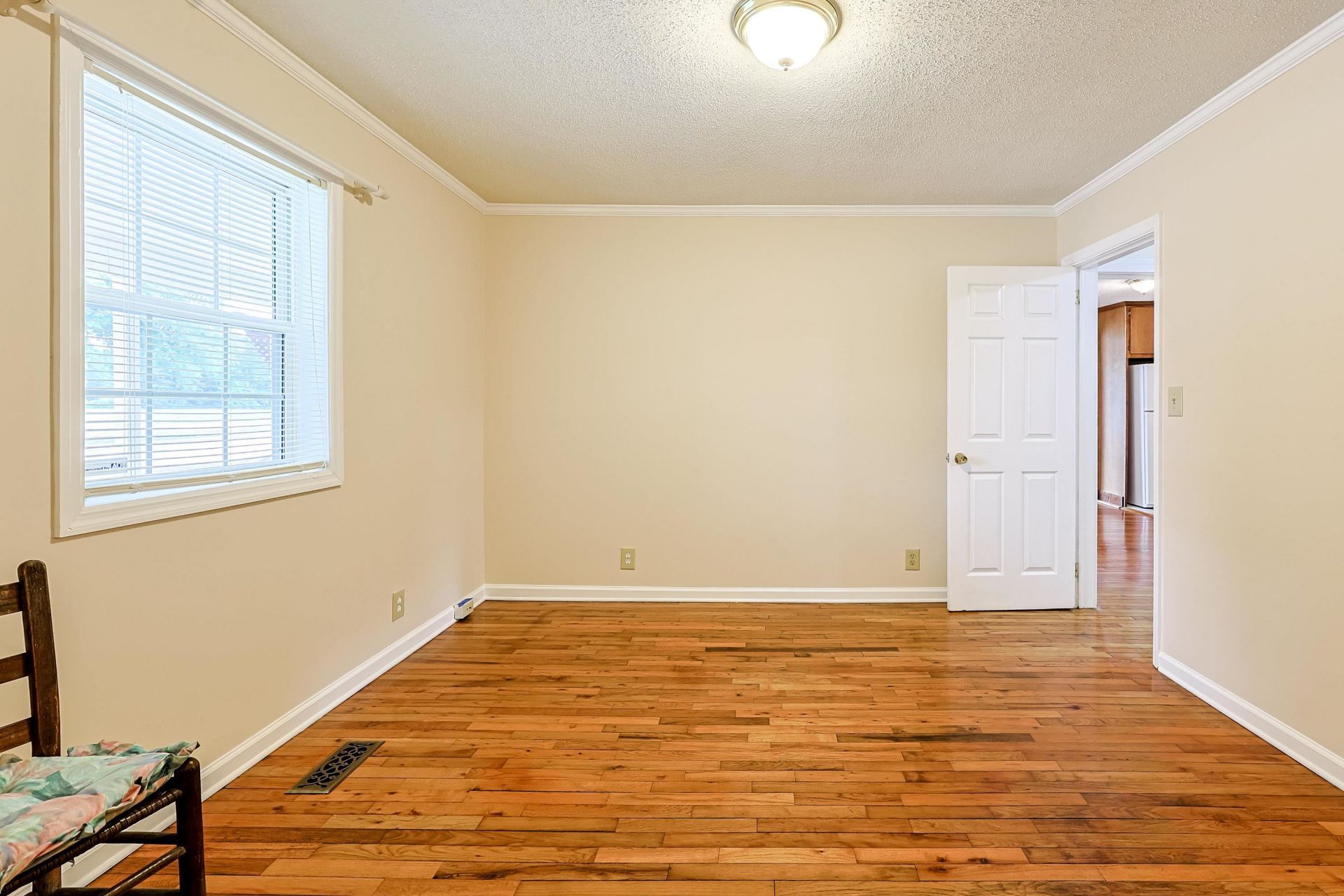 2220 S Island Rd. Photo 11