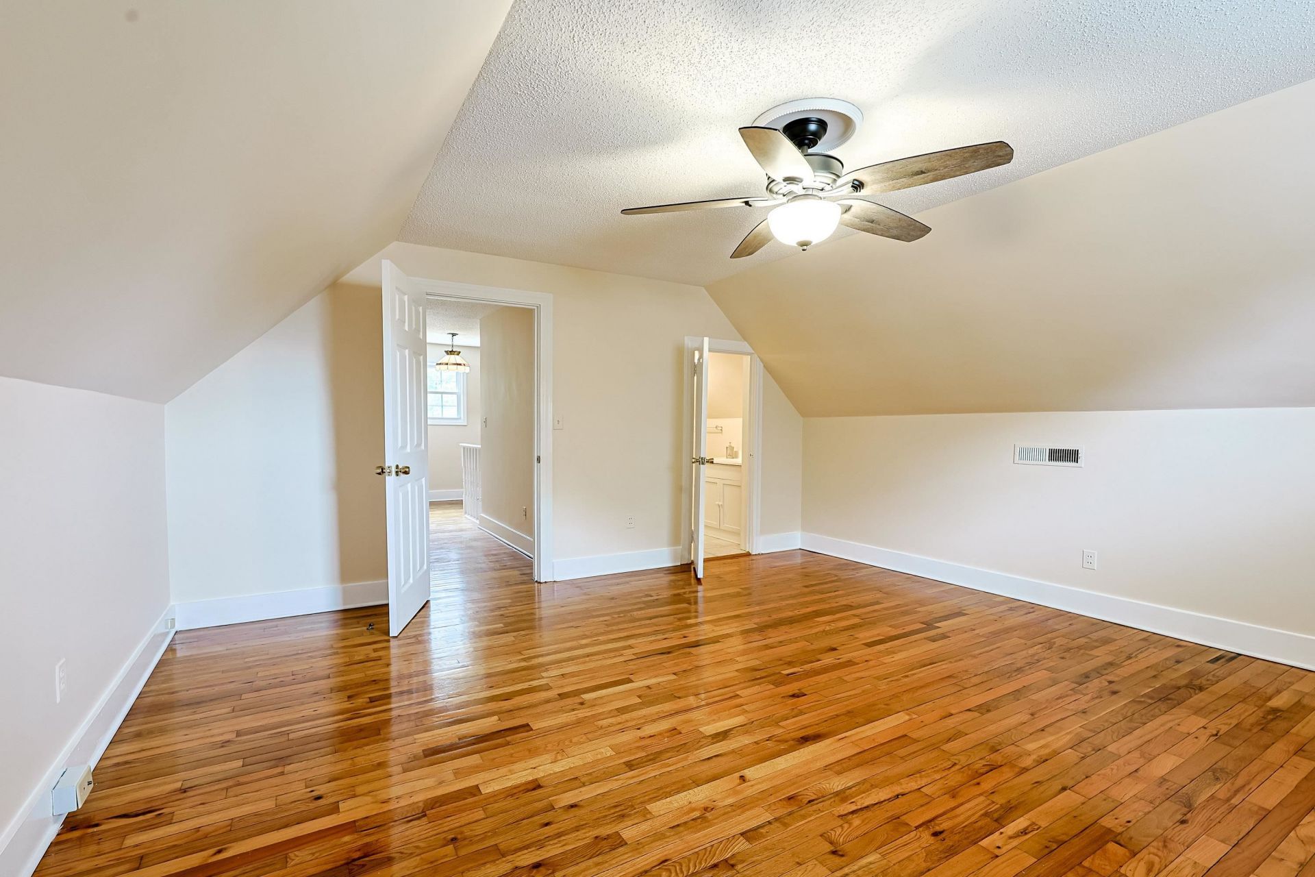 2220 S Island Rd. Photo 27