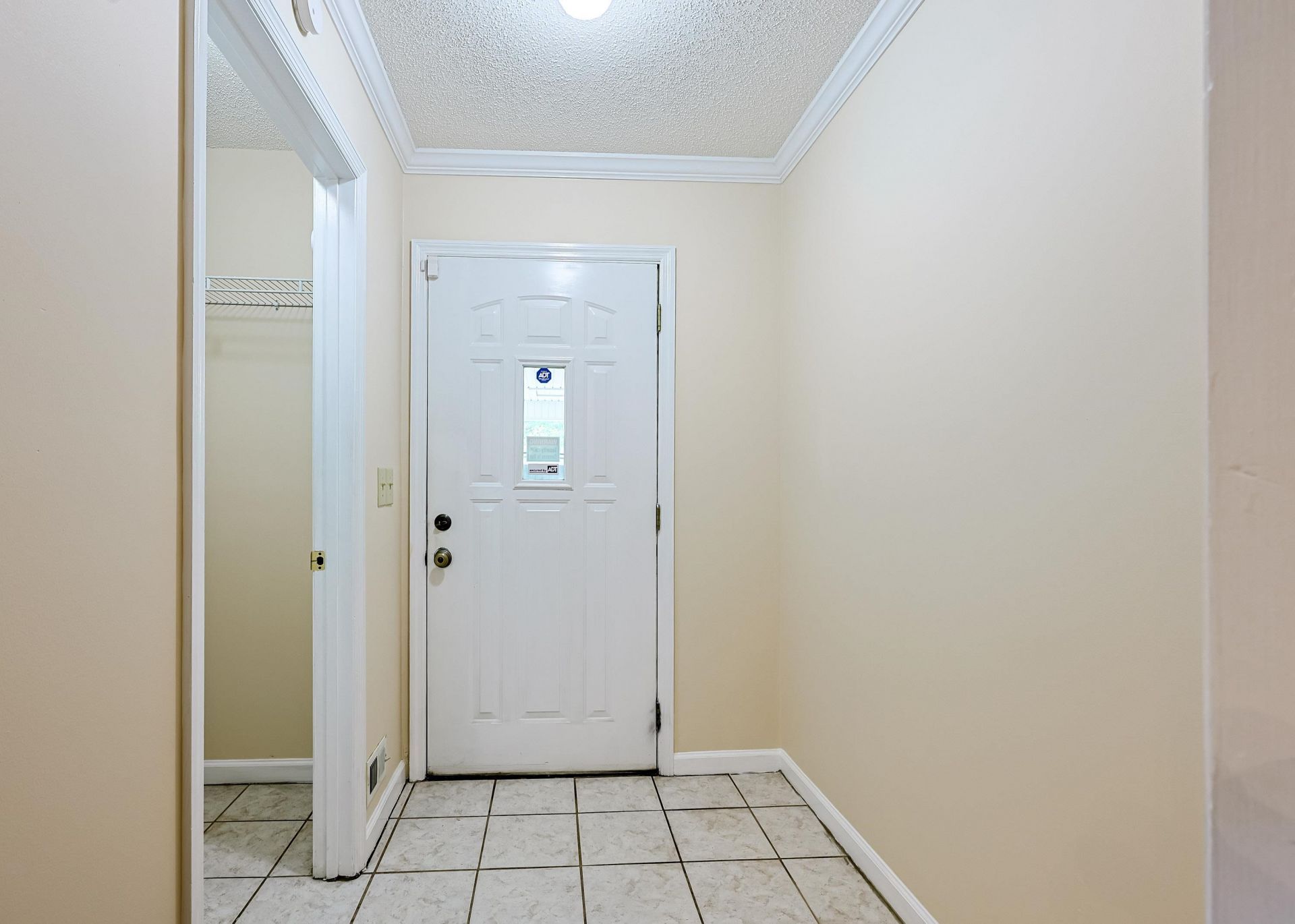 2220 S Island Rd. Photo 32