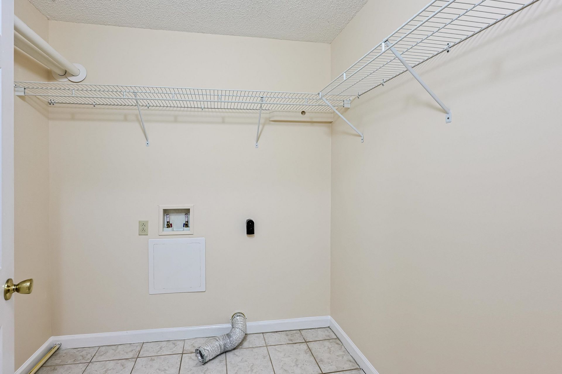 2220 S Island Rd. Photo 34