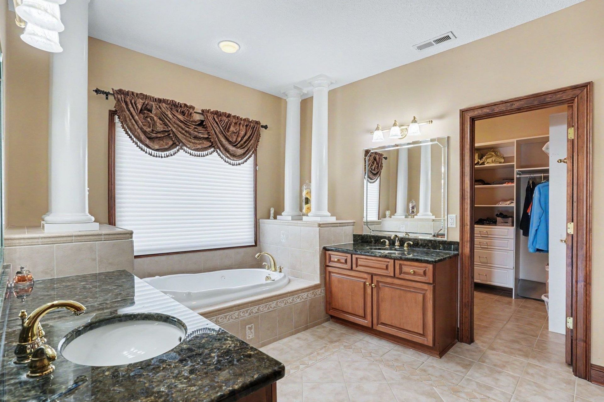 605 Sea Island Way  Photo 21