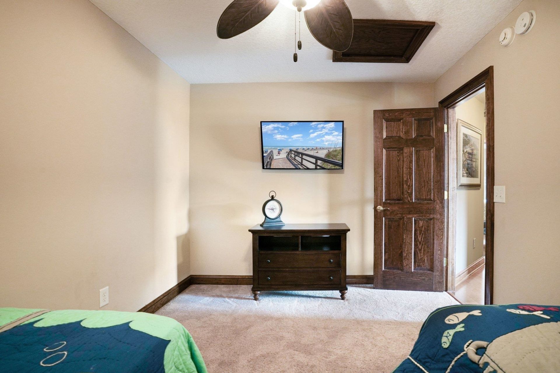 605 Sea Island Way  Photo 31
