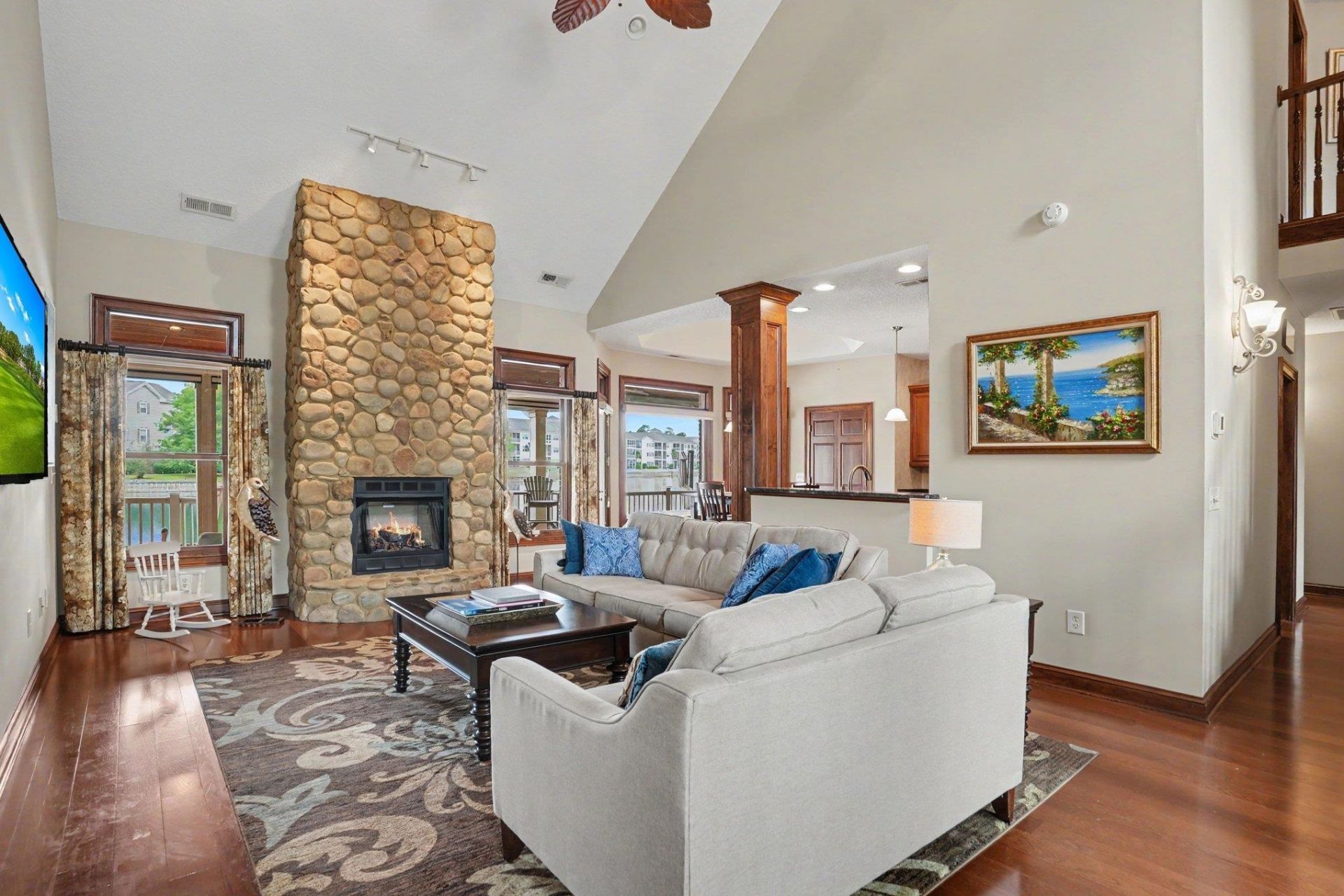 605 Sea Island Way  Photo 9