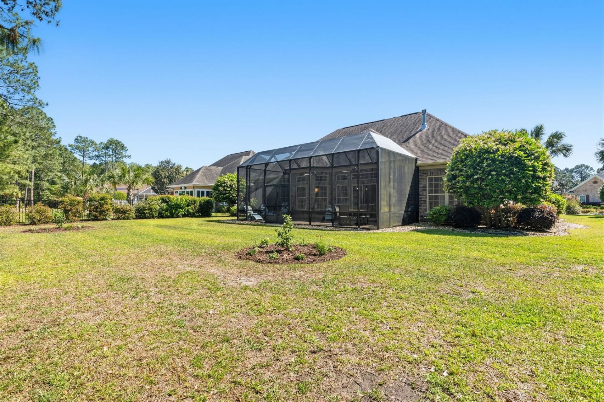 4249 Congressional Dr.  Photo 34