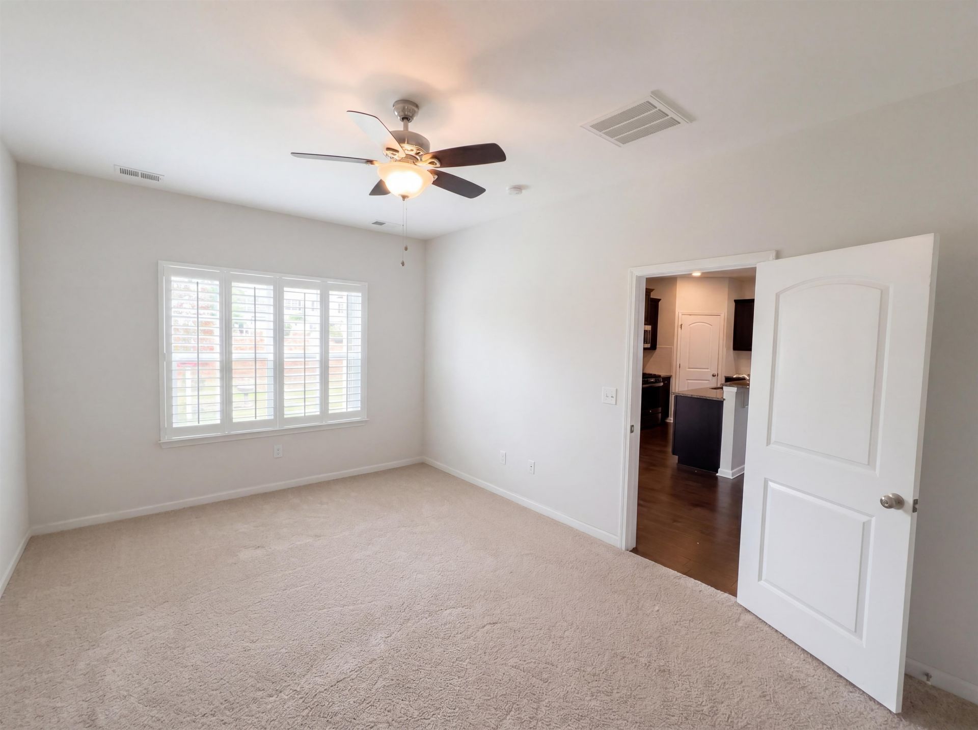 934 Witherbee Way Photo 22