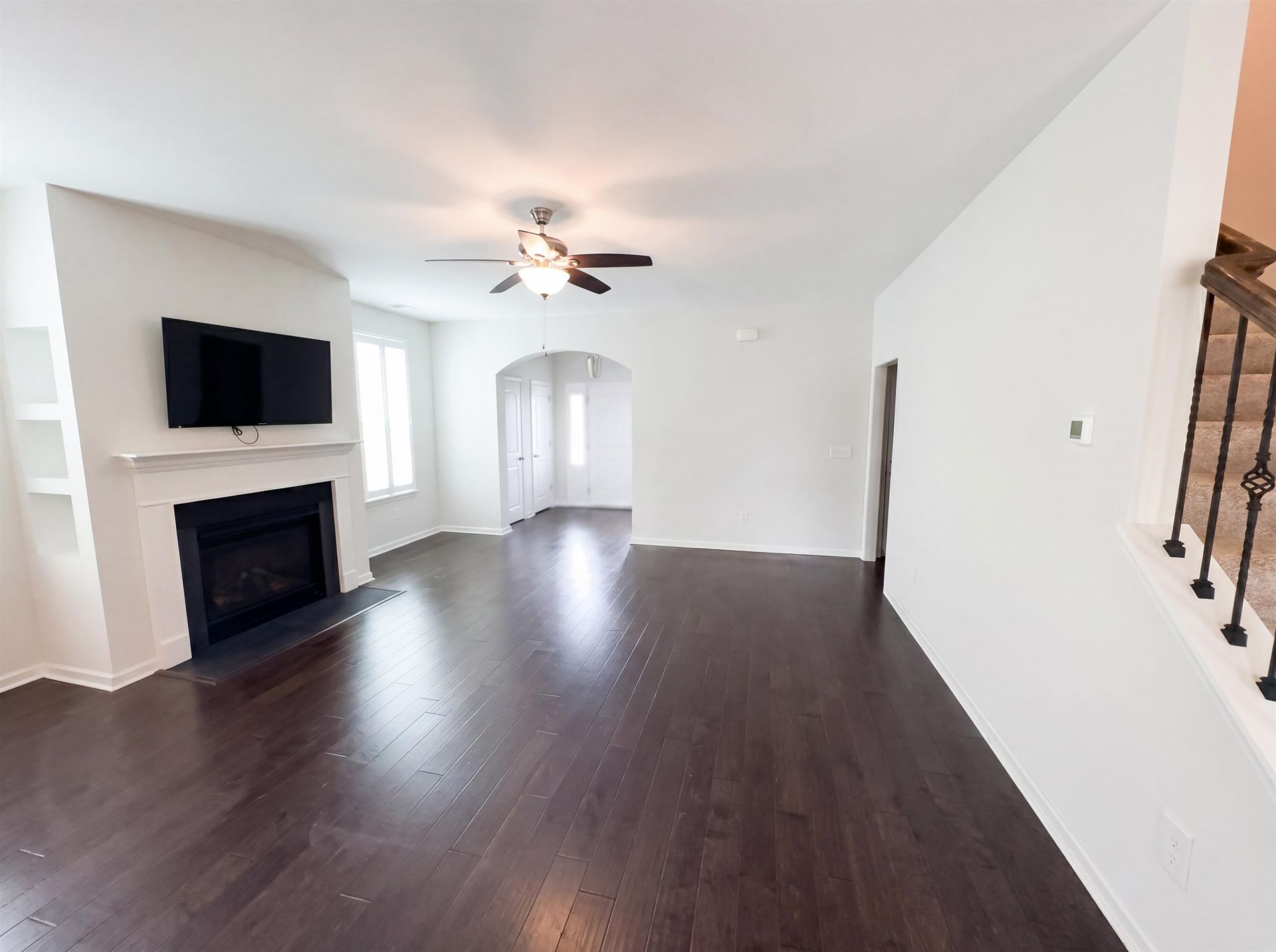 934 Witherbee Way Photo 8