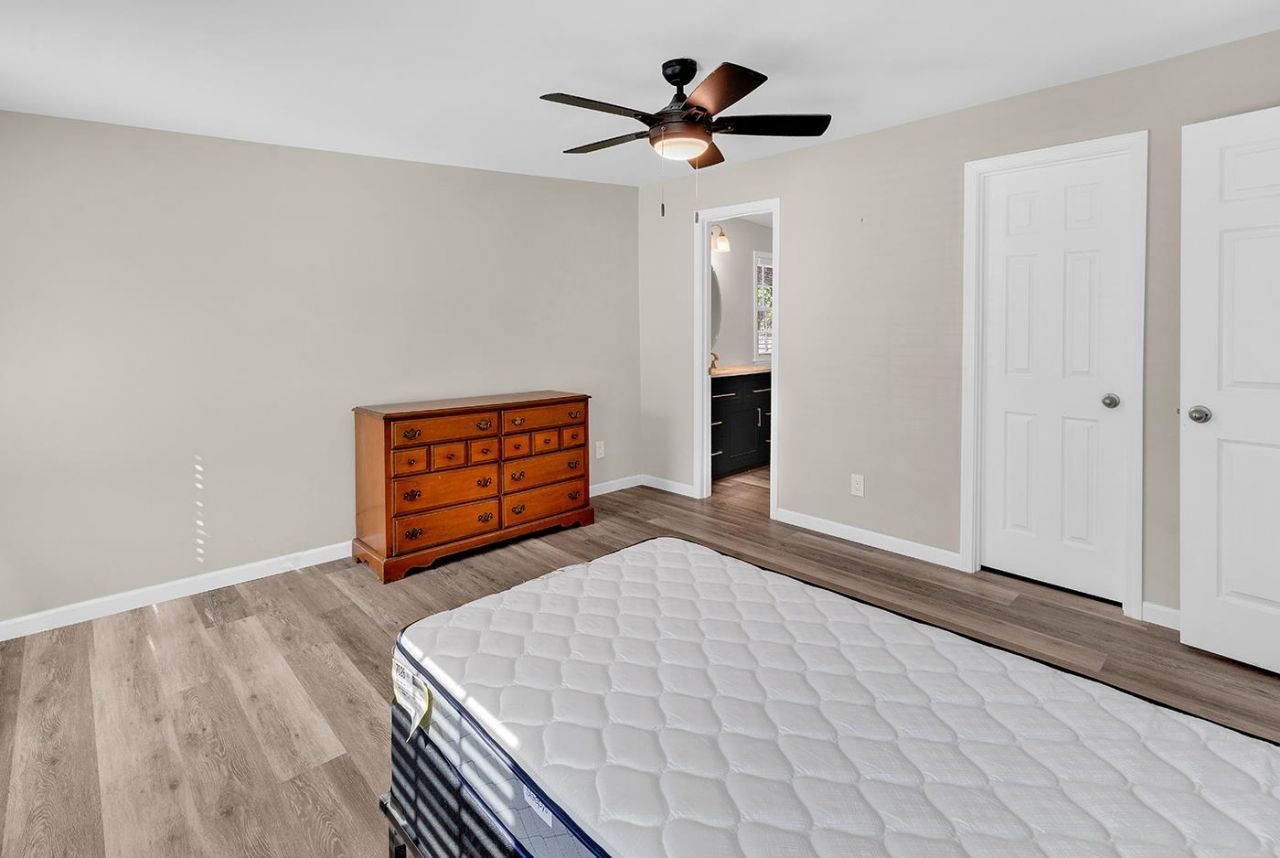 8081 Youngwood Turn  Photo 11