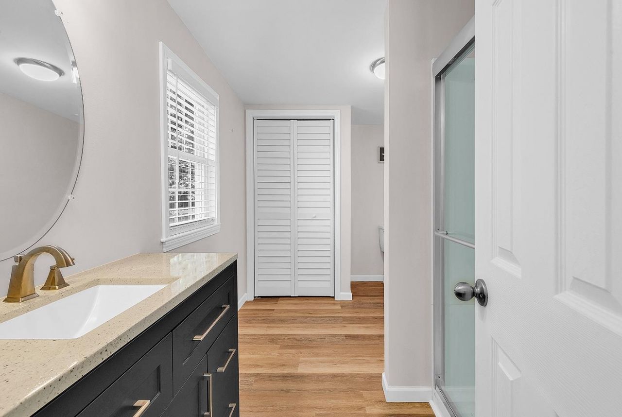 8081 Youngwood Turn  Photo 12