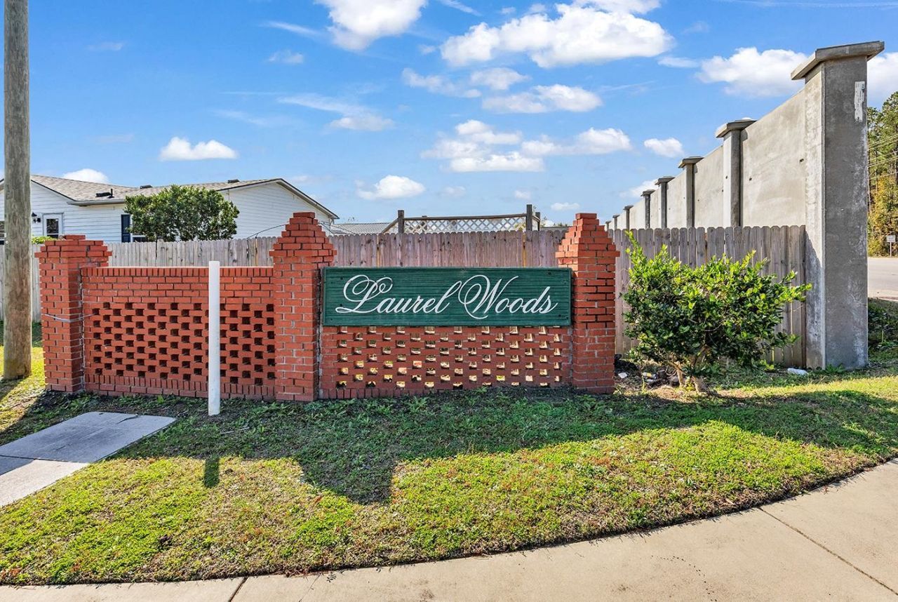 8081 Youngwood Turn  Photo 25