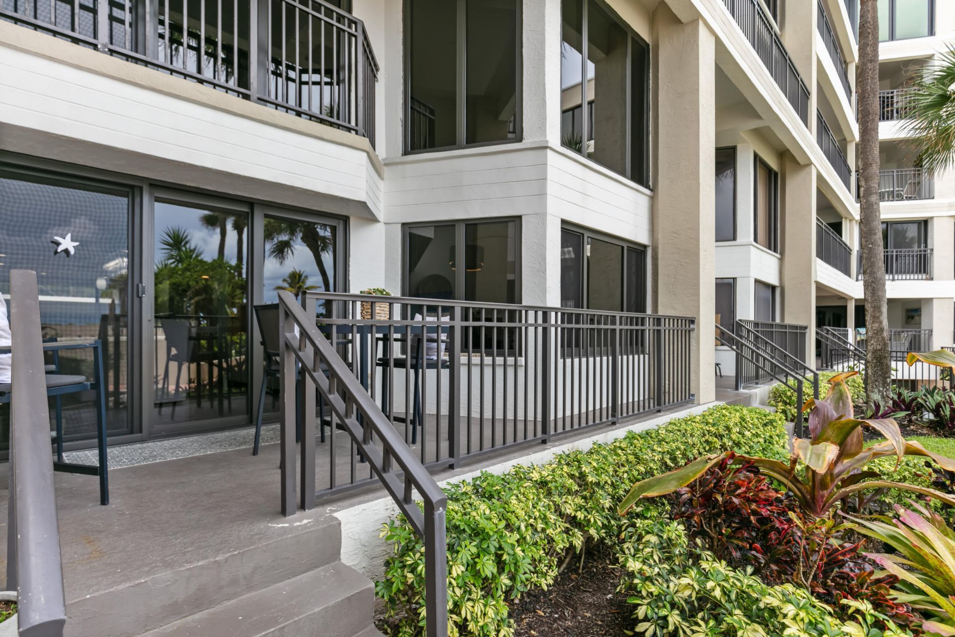 665 SE 21st Avenue, Unit 104, Deerfield Beach, FL 33441 Photo