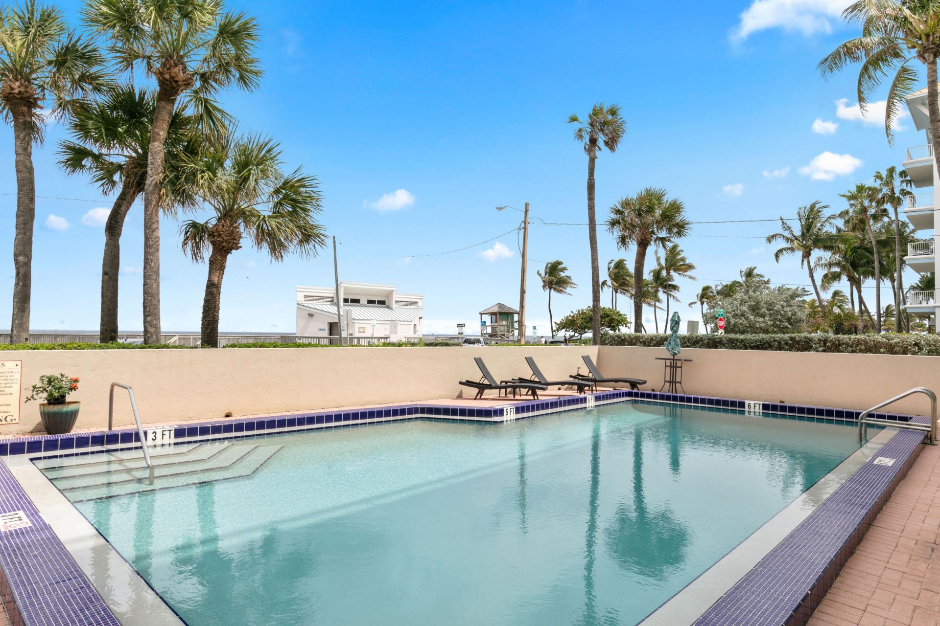 665 SE 21st Avenue, Unit 104, Deerfield Beach, FL 33441 Photo