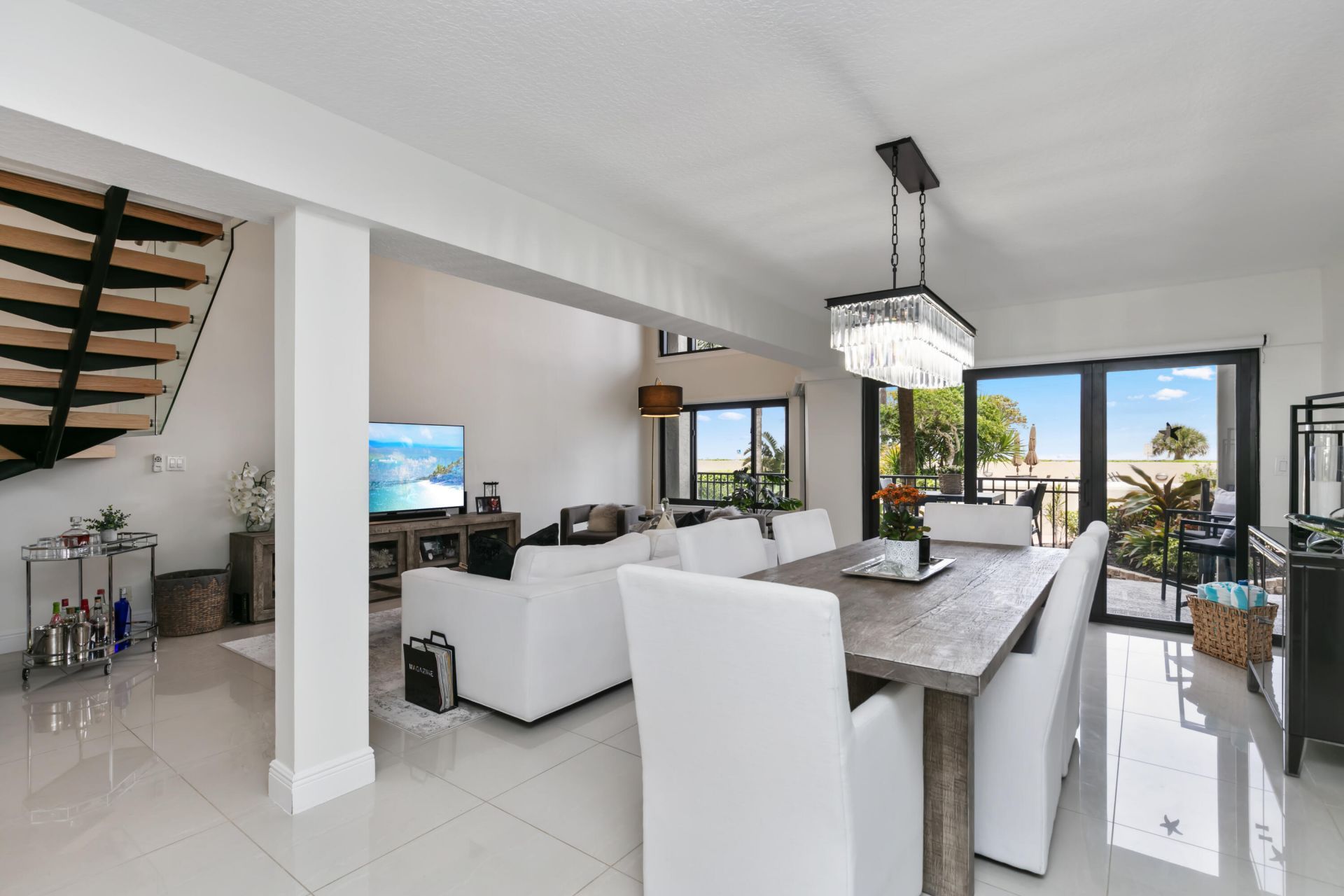 665 SE 21st Avenue, Unit 104, Deerfield Beach, FL 33441 Photo