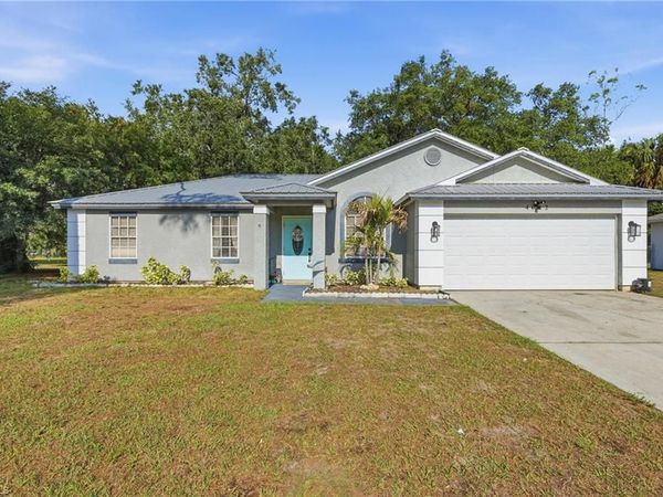 4022 E Sunflower CIR , LABELLE, FL 33935