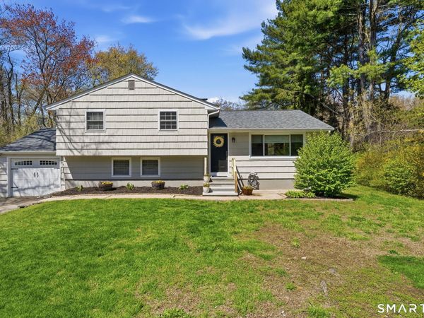 523 Essex, Westbrook, CT 06498