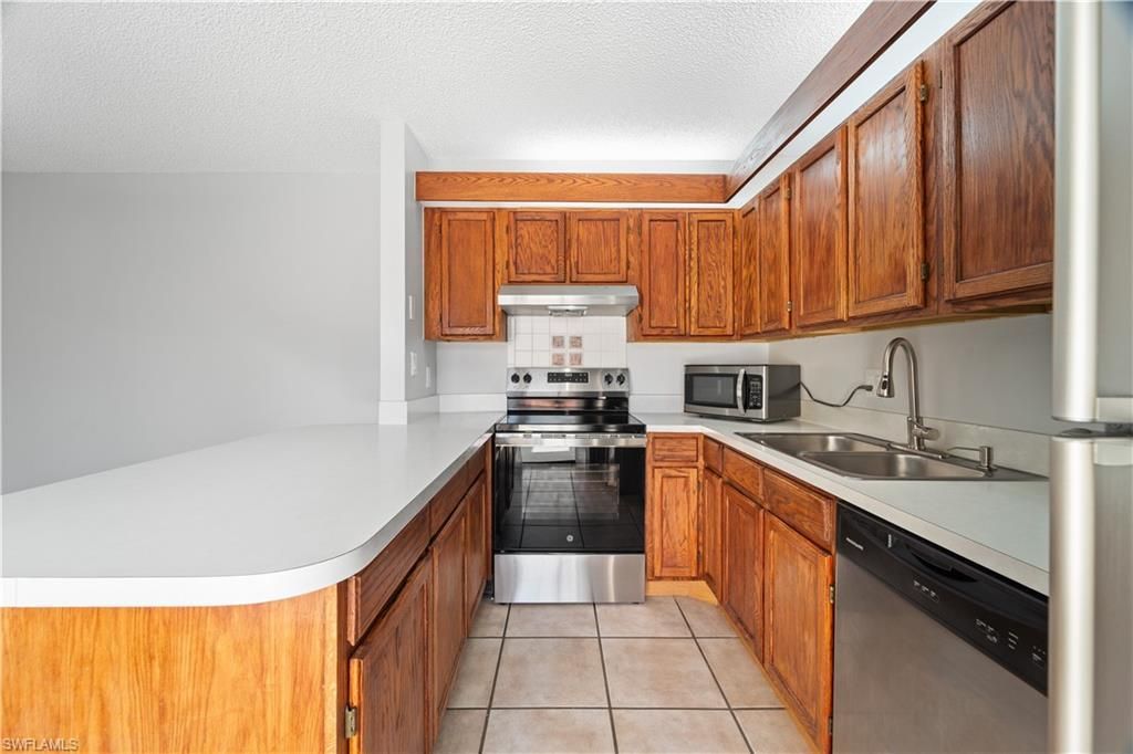 5212 Cedarbend Dr , Unit 1, Fort Myers, FL 33919 Photo