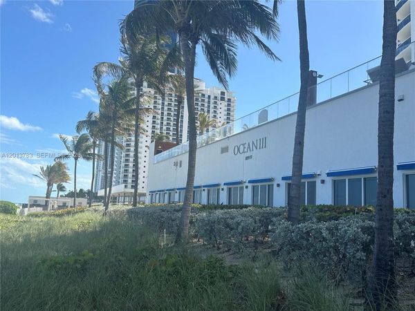 18911 Collins Ave , Unit 1602, Sunny Isles Beach, FL 33160