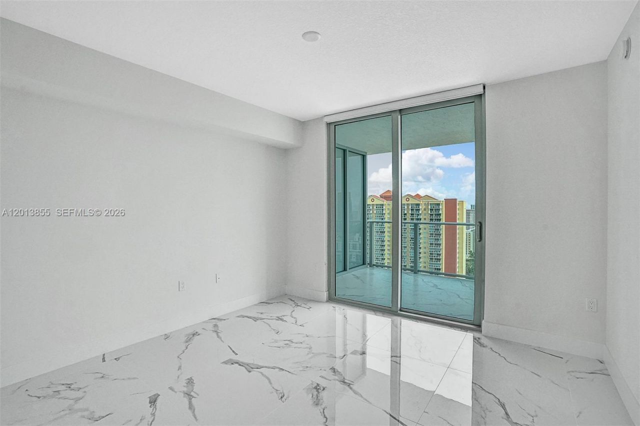 330 Sunny Isles Blvd , Unit 5-2205, Sunny Isles Beach, FL 33160 Photo