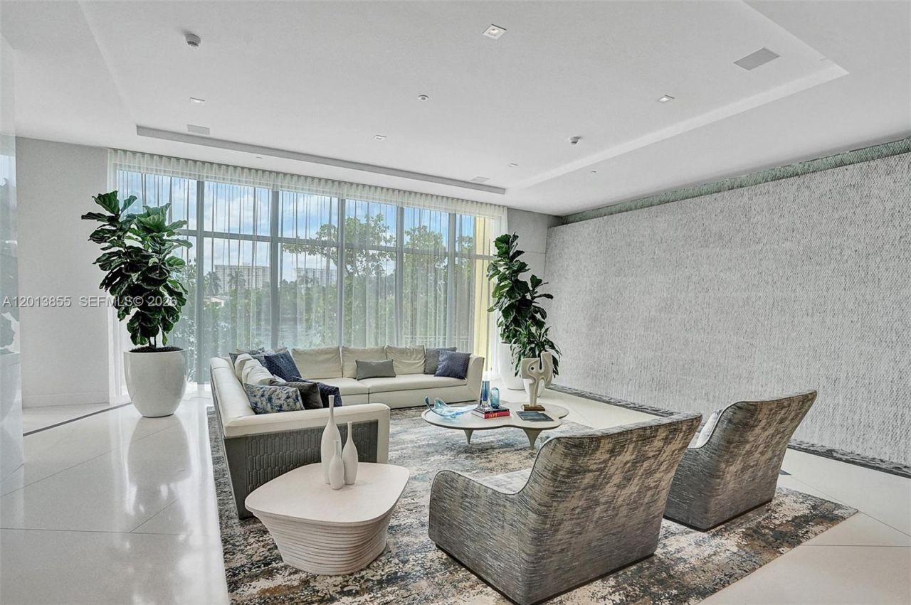 330 Sunny Isles Blvd , Unit 5-2205, Sunny Isles Beach, FL 33160 Photo