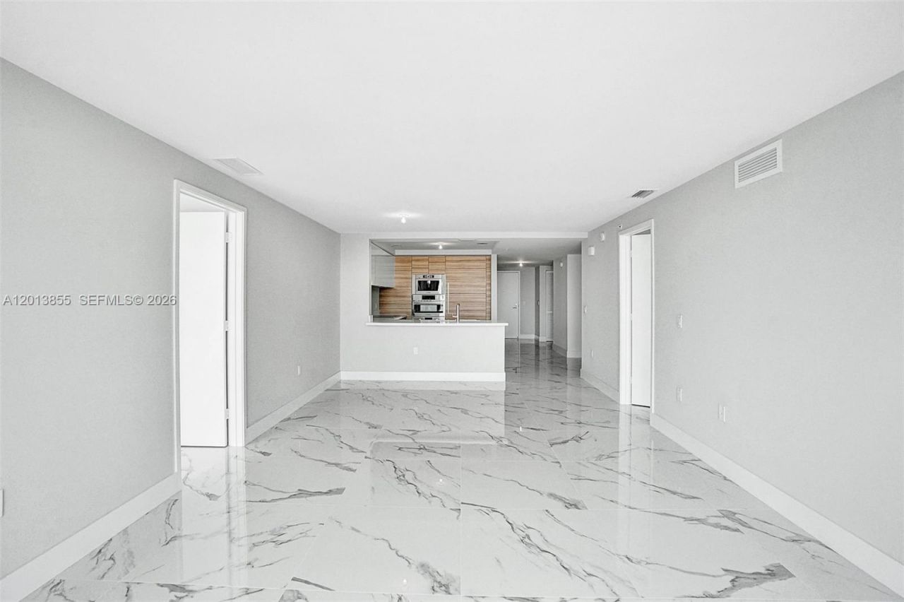 330 Sunny Isles Blvd , Unit 5-2205, Sunny Isles Beach, FL 33160 Photo