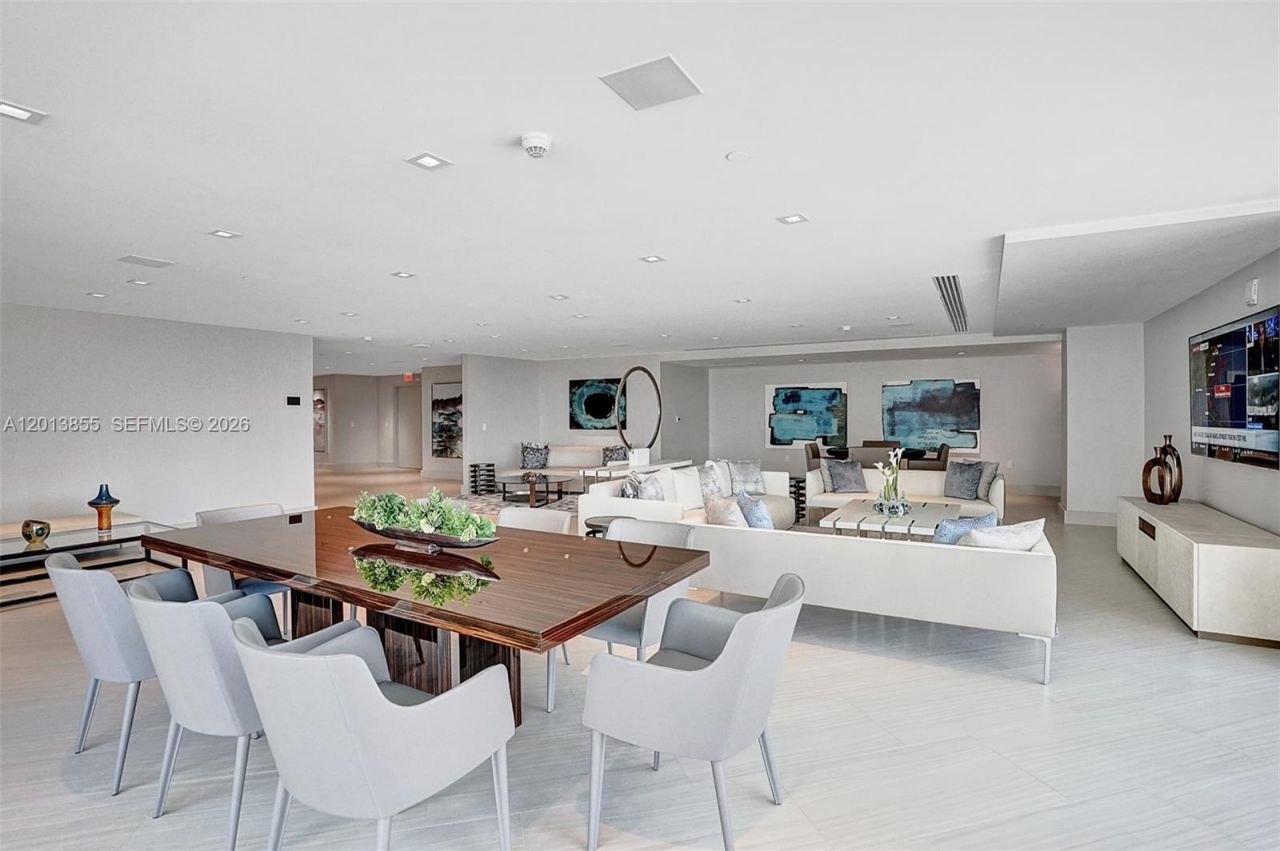 330 Sunny Isles Blvd , Unit 5-2205, Sunny Isles Beach, FL 33160 Photo
