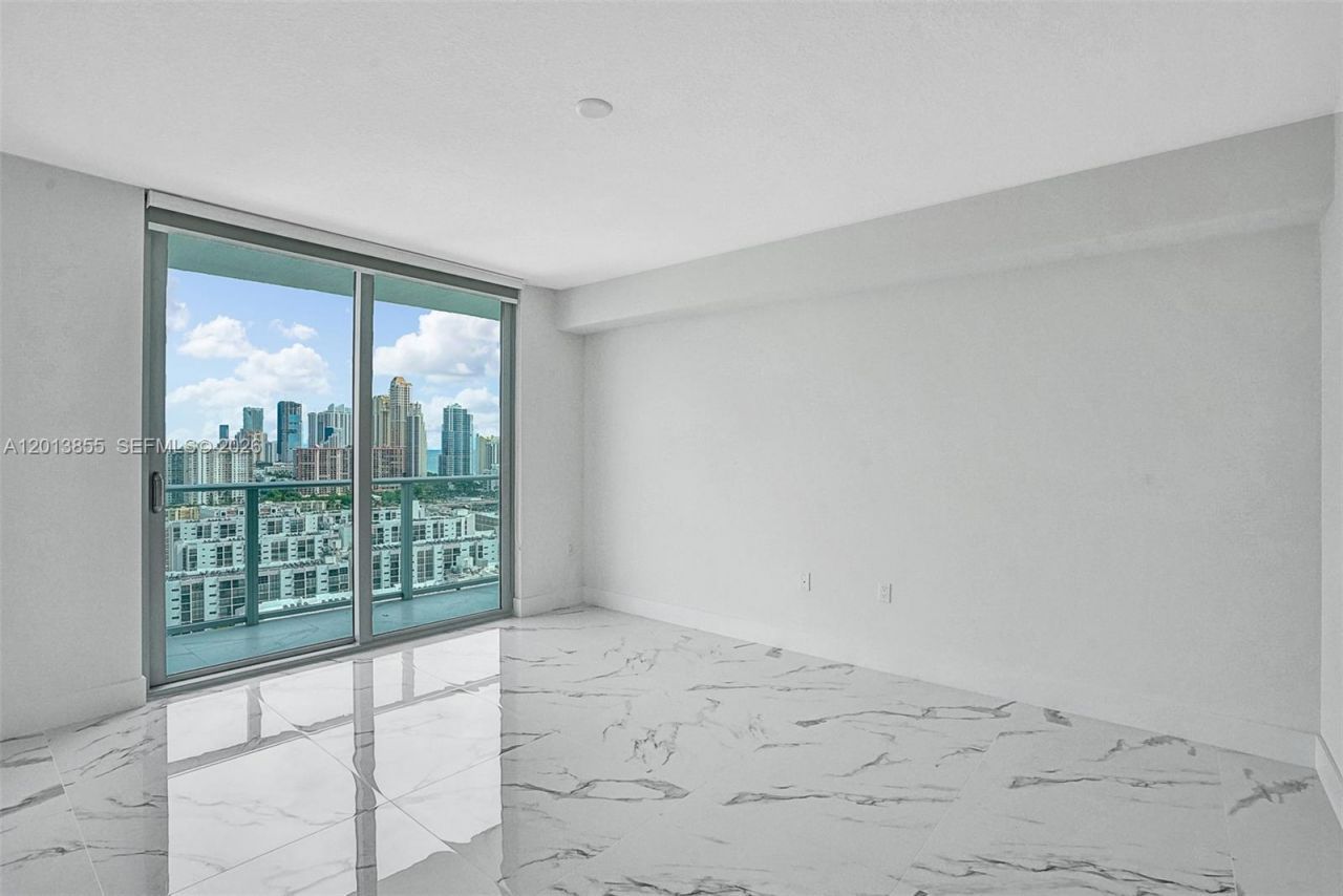 330 Sunny Isles Blvd , Unit 5-2205, Sunny Isles Beach, FL 33160 Photo