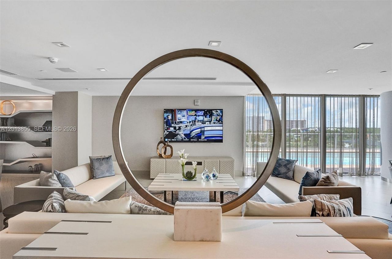 330 Sunny Isles Blvd , Unit 5-2205, Sunny Isles Beach, FL 33160 Photo