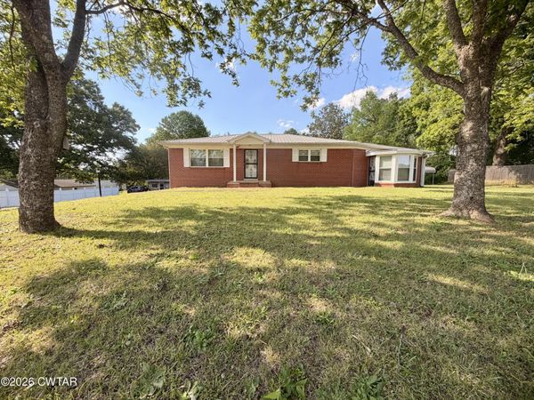 7435 State Route 100 E, Jacks Creek, TN 38347