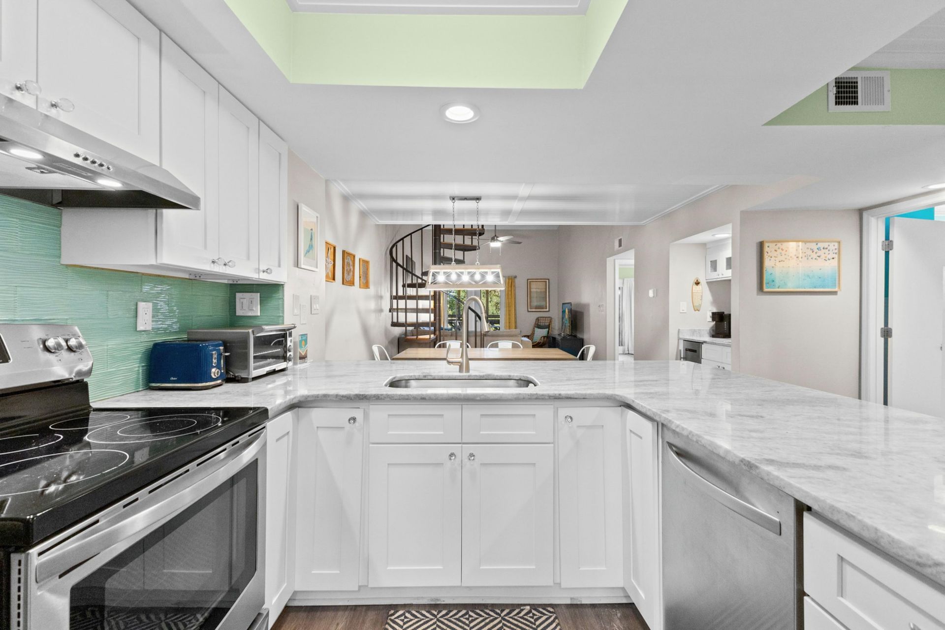 223 Maison Dr. Photo 10