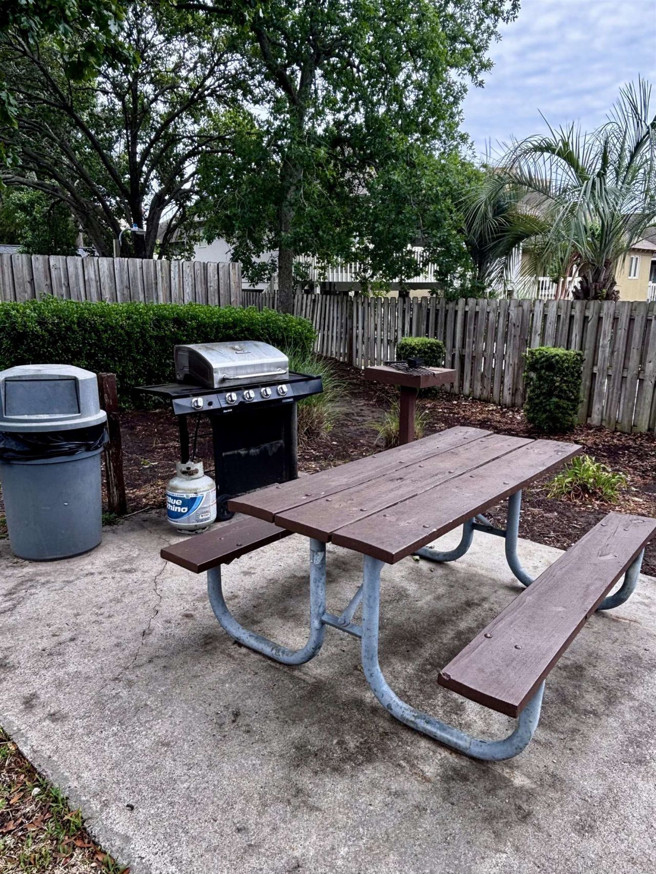 223 Maison Dr. Photo 33