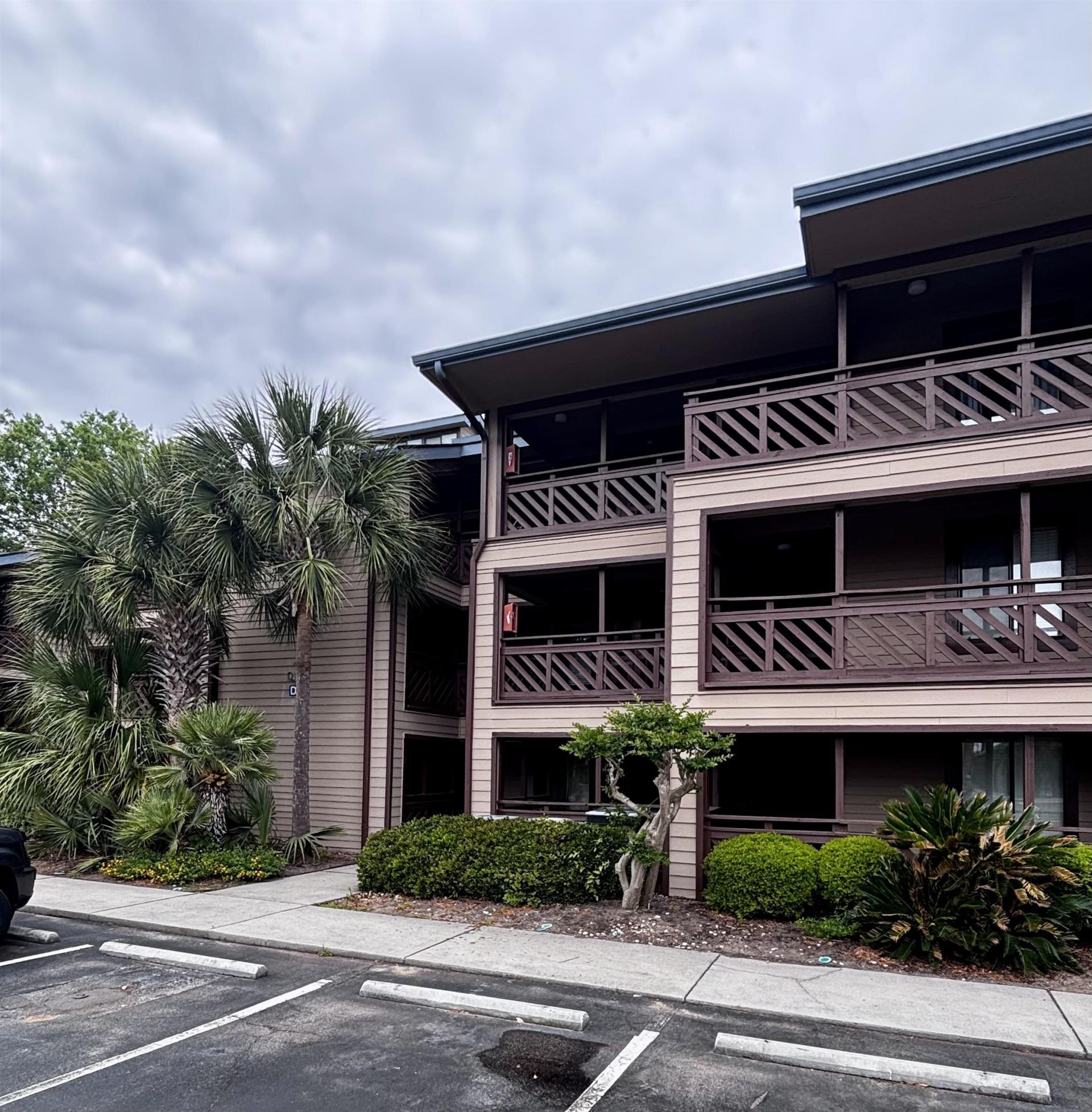 223 Maison Dr. Photo 36