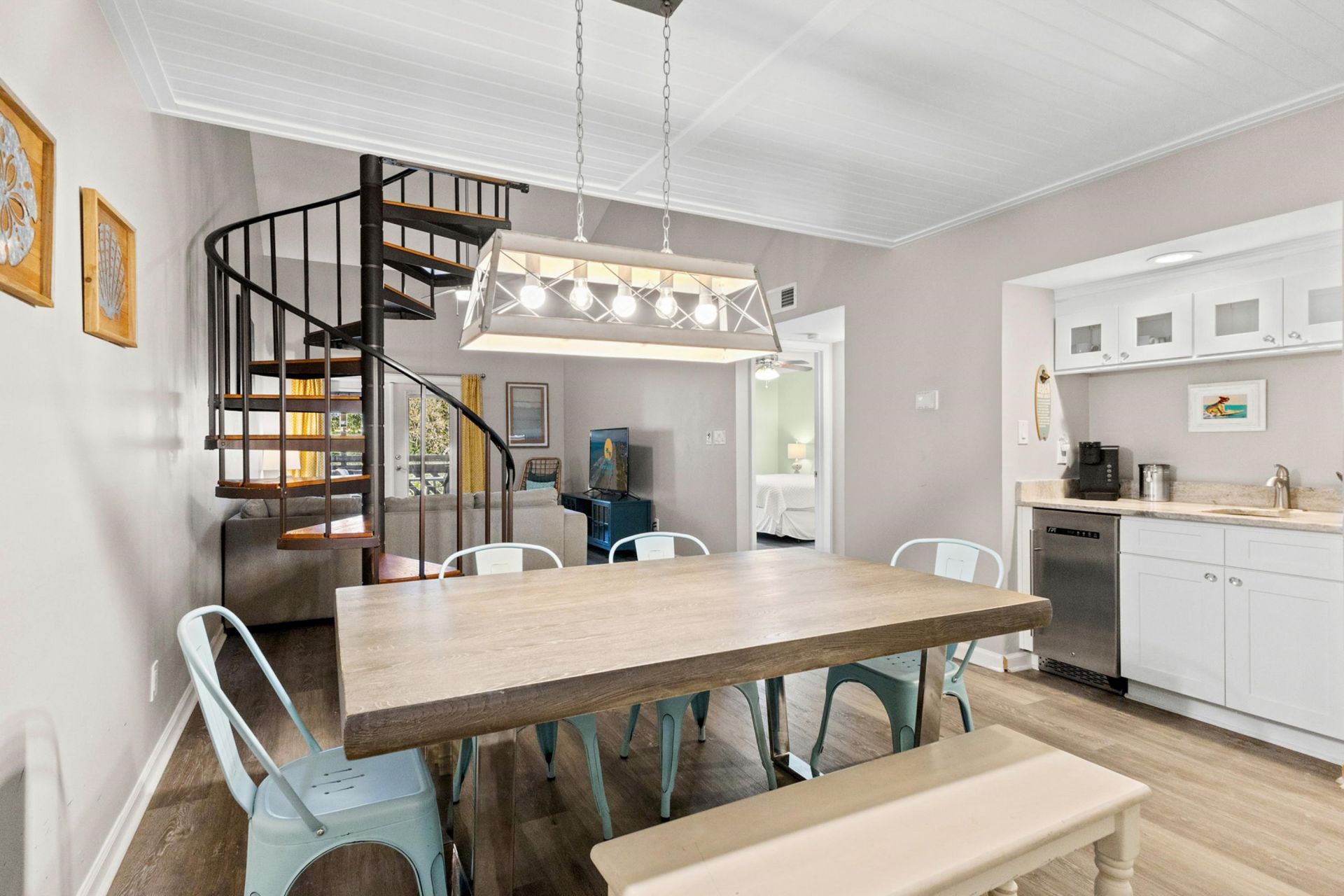 223 Maison Dr. Photo 8