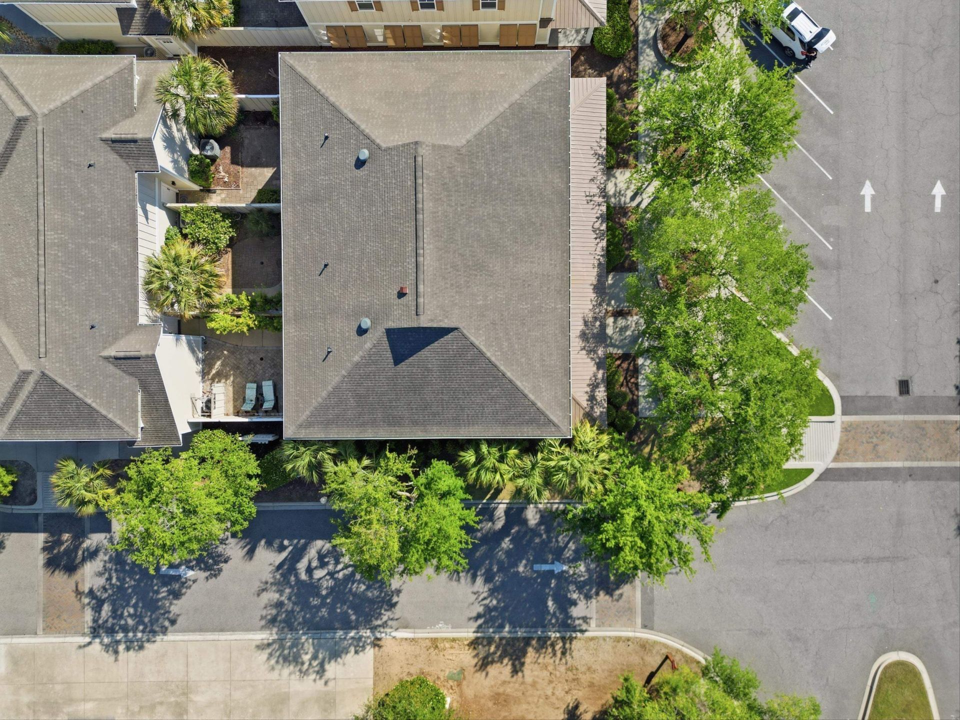 4901 N Market St. Photo 44