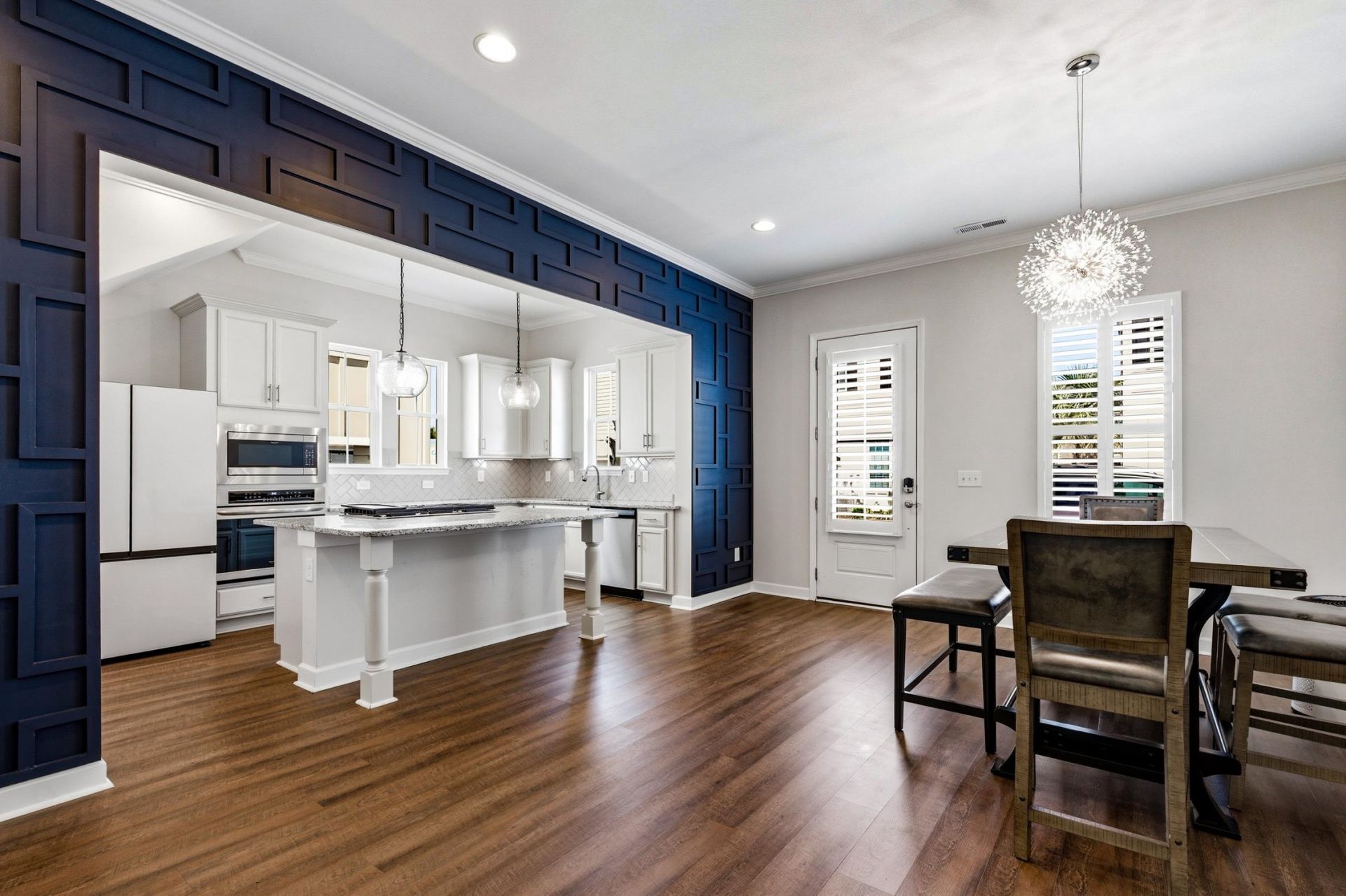 855 Hall Lane Photo 4