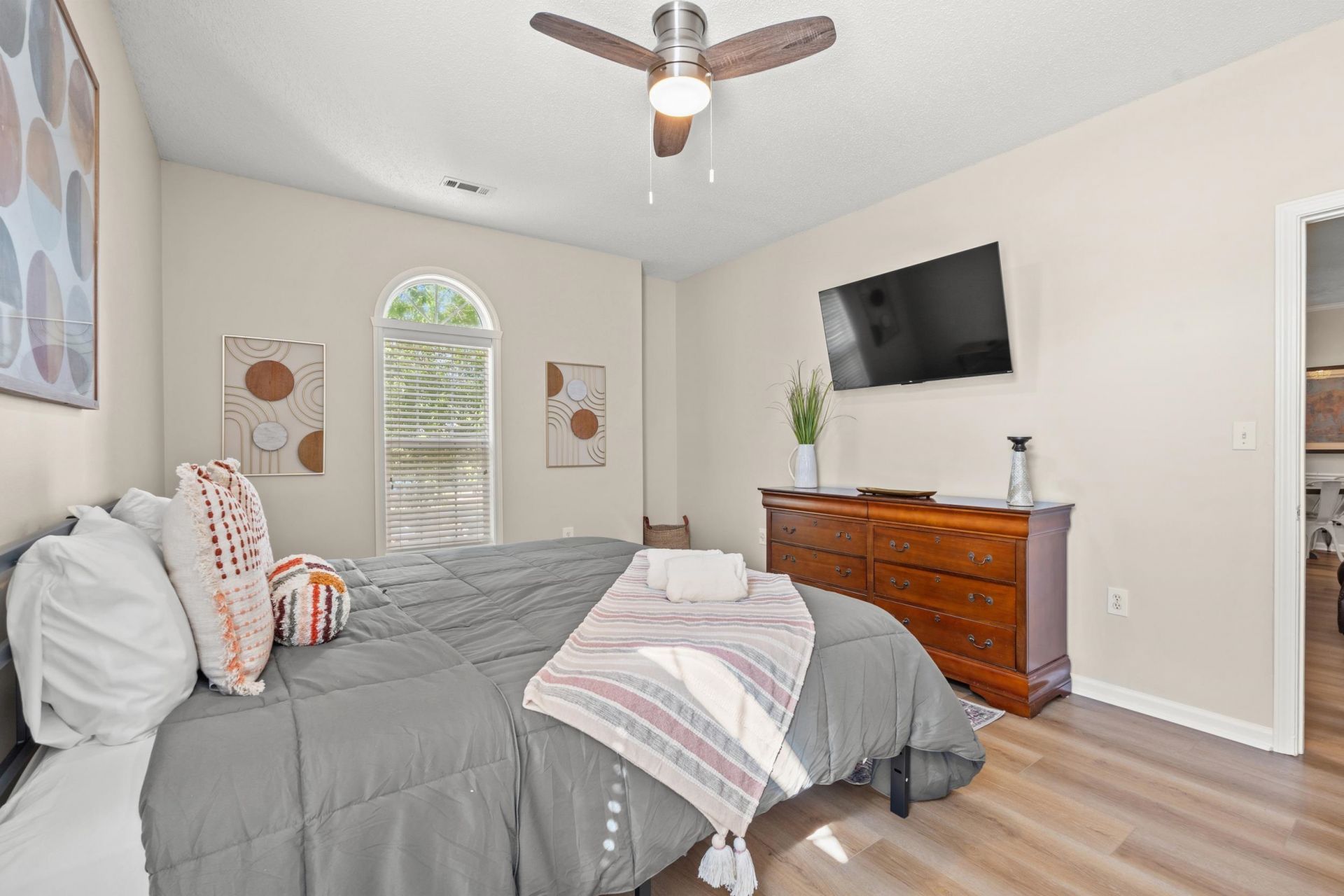 9780 Leyland Dr. Photo 9