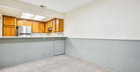 2280 Hurley Way #36, Unit 36, Sacramento, CA 95825 Photo