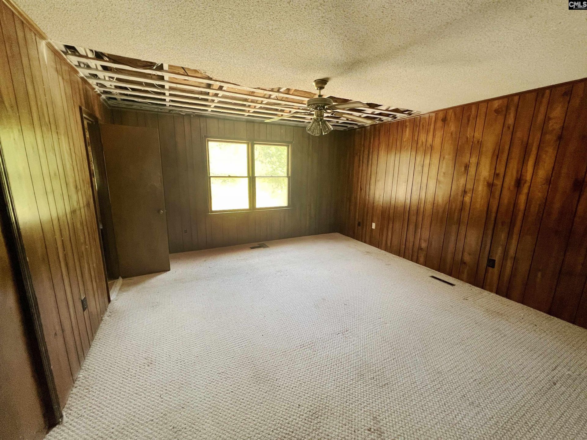 554 Woodland Road  Photo 19