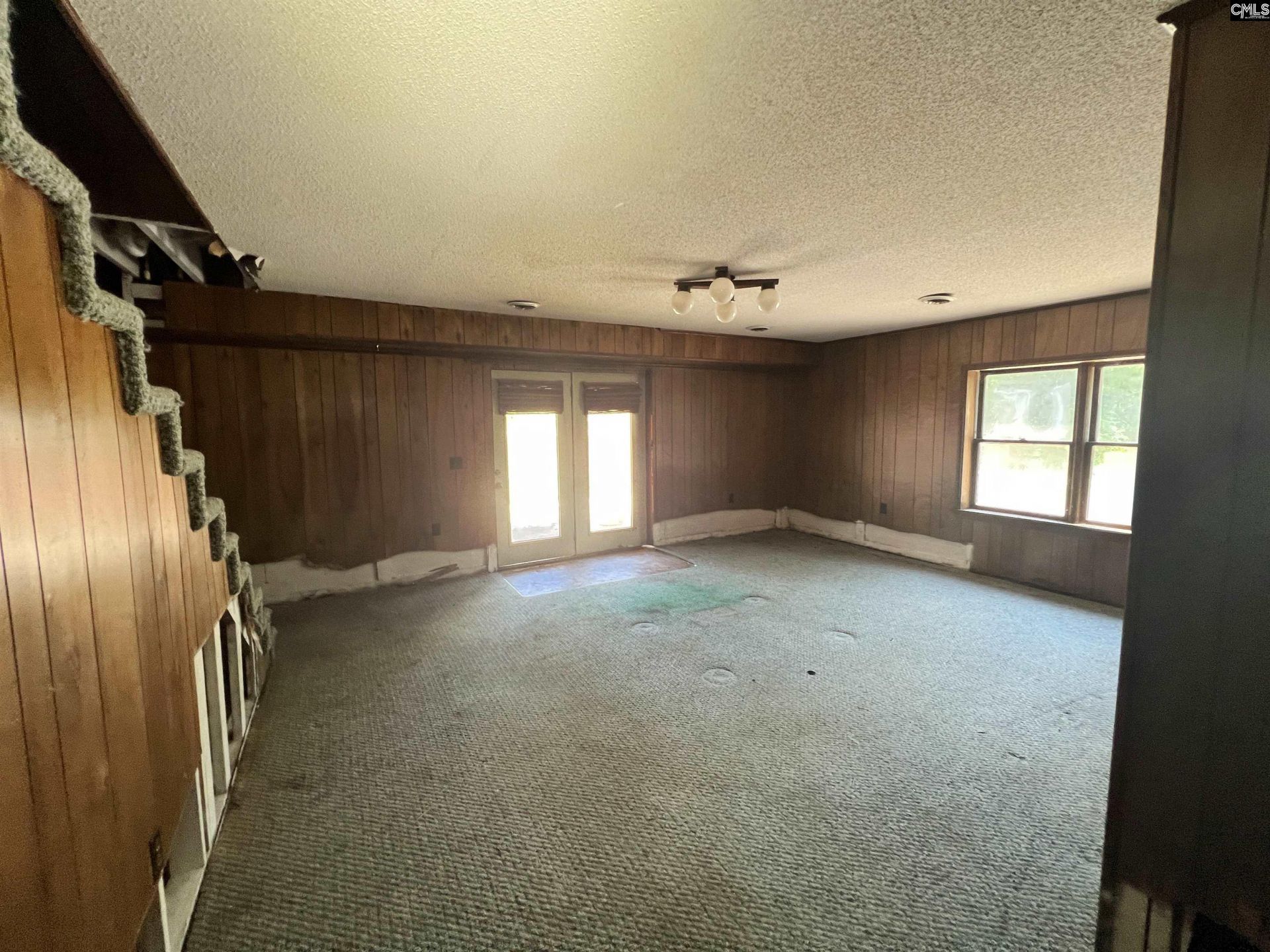 554 Woodland Road  Photo 24