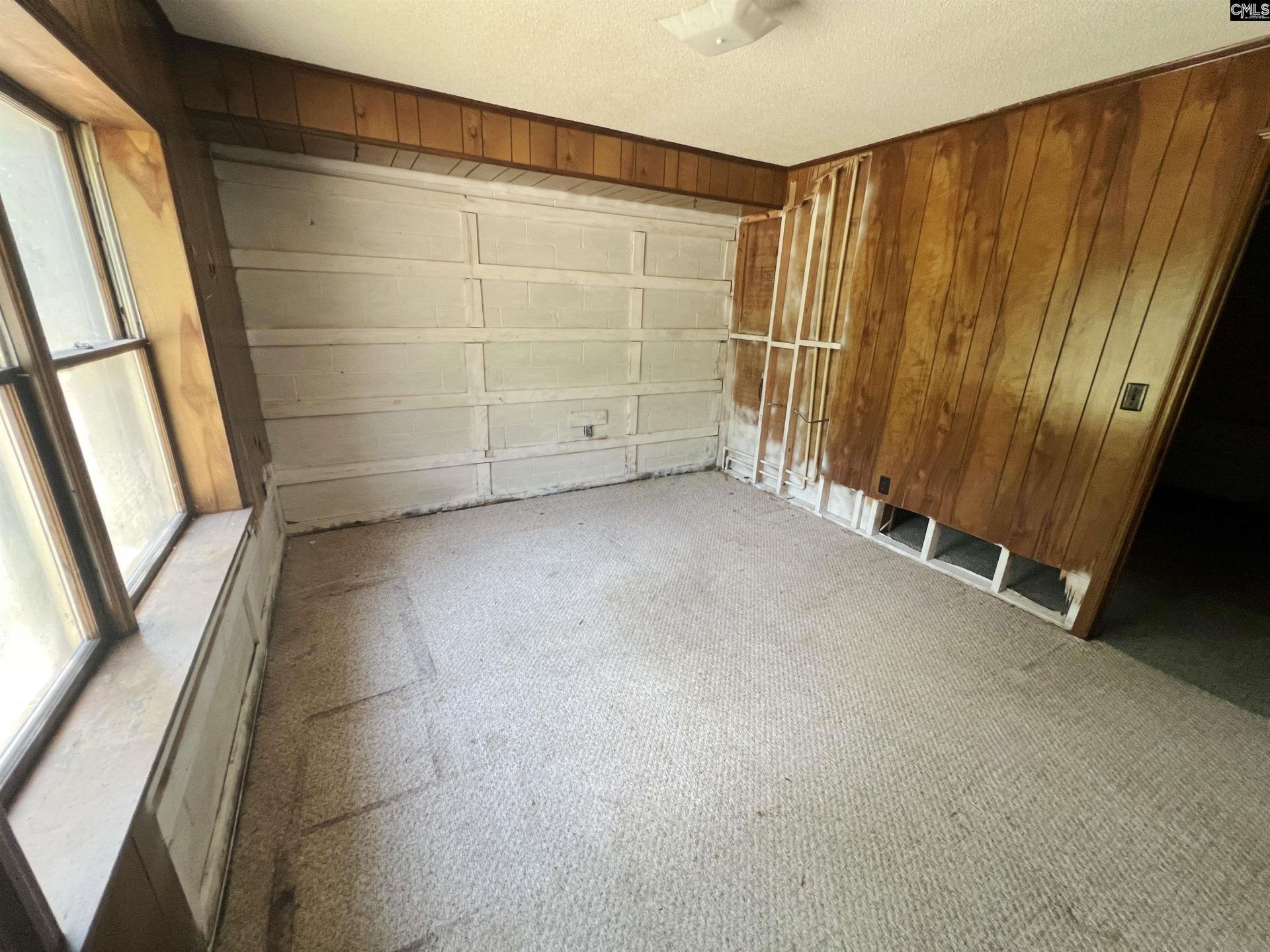 554 Woodland Road  Photo 25