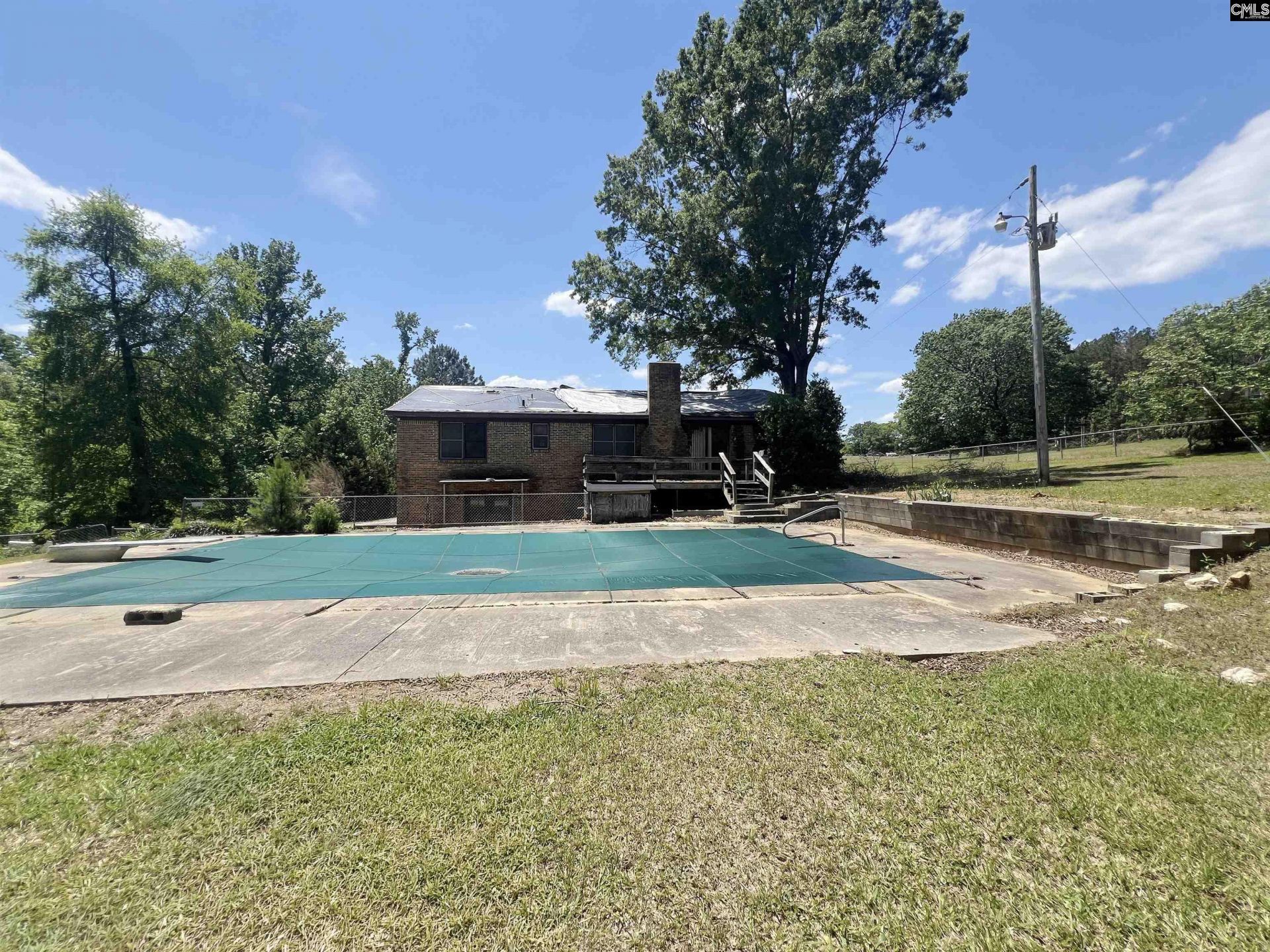 554 Woodland Road  Photo 4