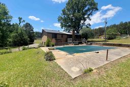 554 Woodland Road  photo 4