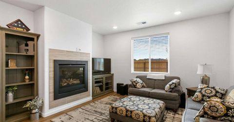 3274 Eleanor Way, Fernley, NV 89408 Photo