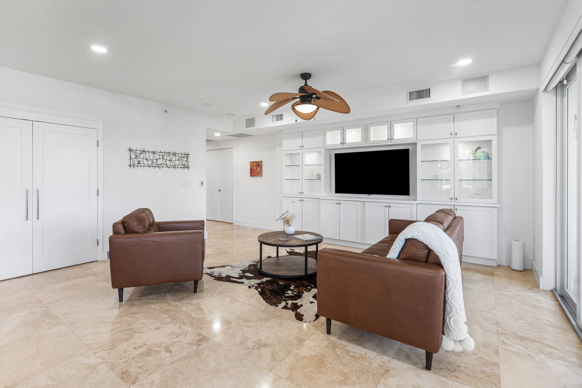 155 S Ocean Avenue, Unit 305, Palm Beach Shores, FL 33404 Photo