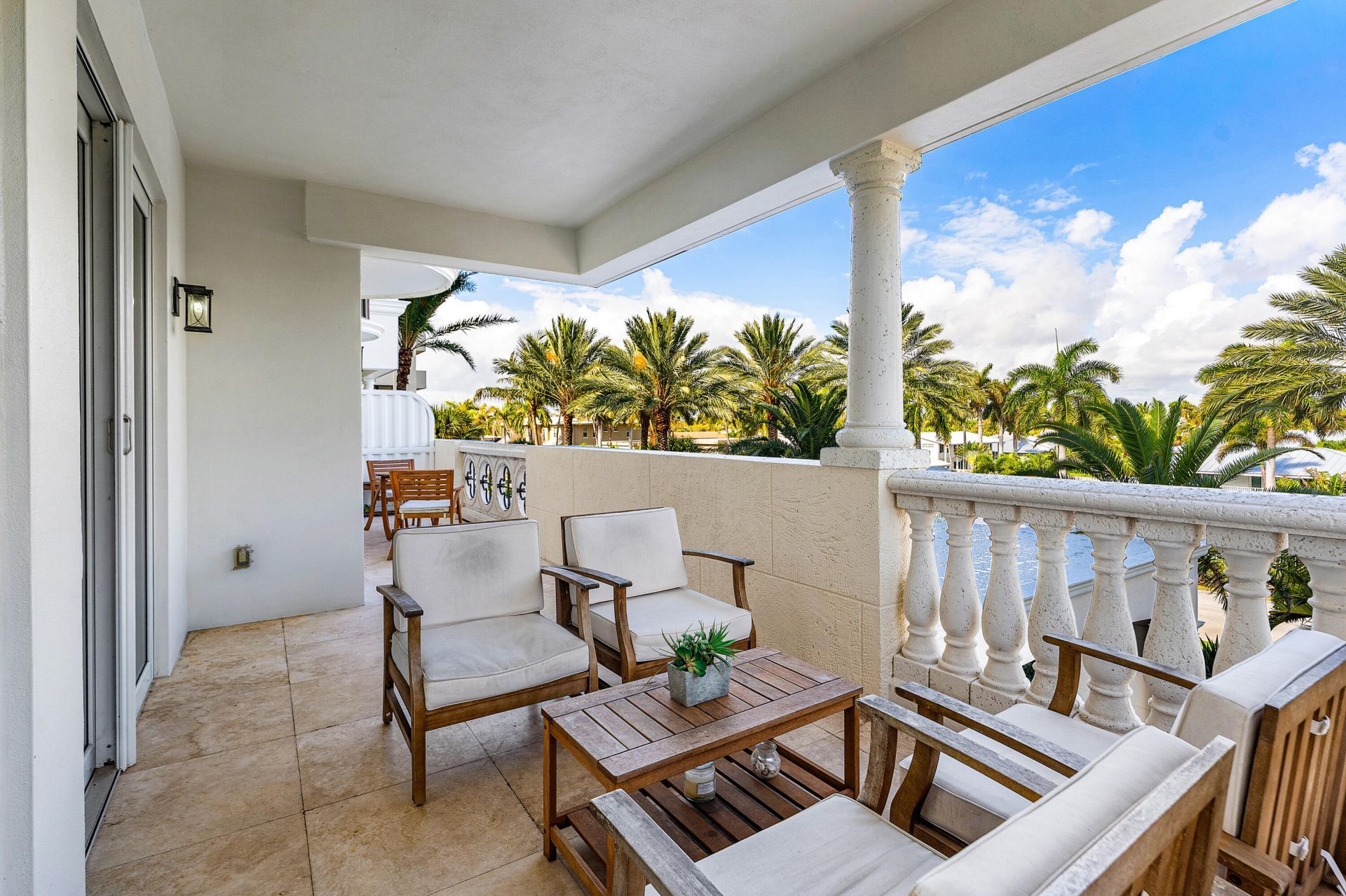 155 S Ocean Avenue, Unit 305, Palm Beach Shores, FL 33404 Photo