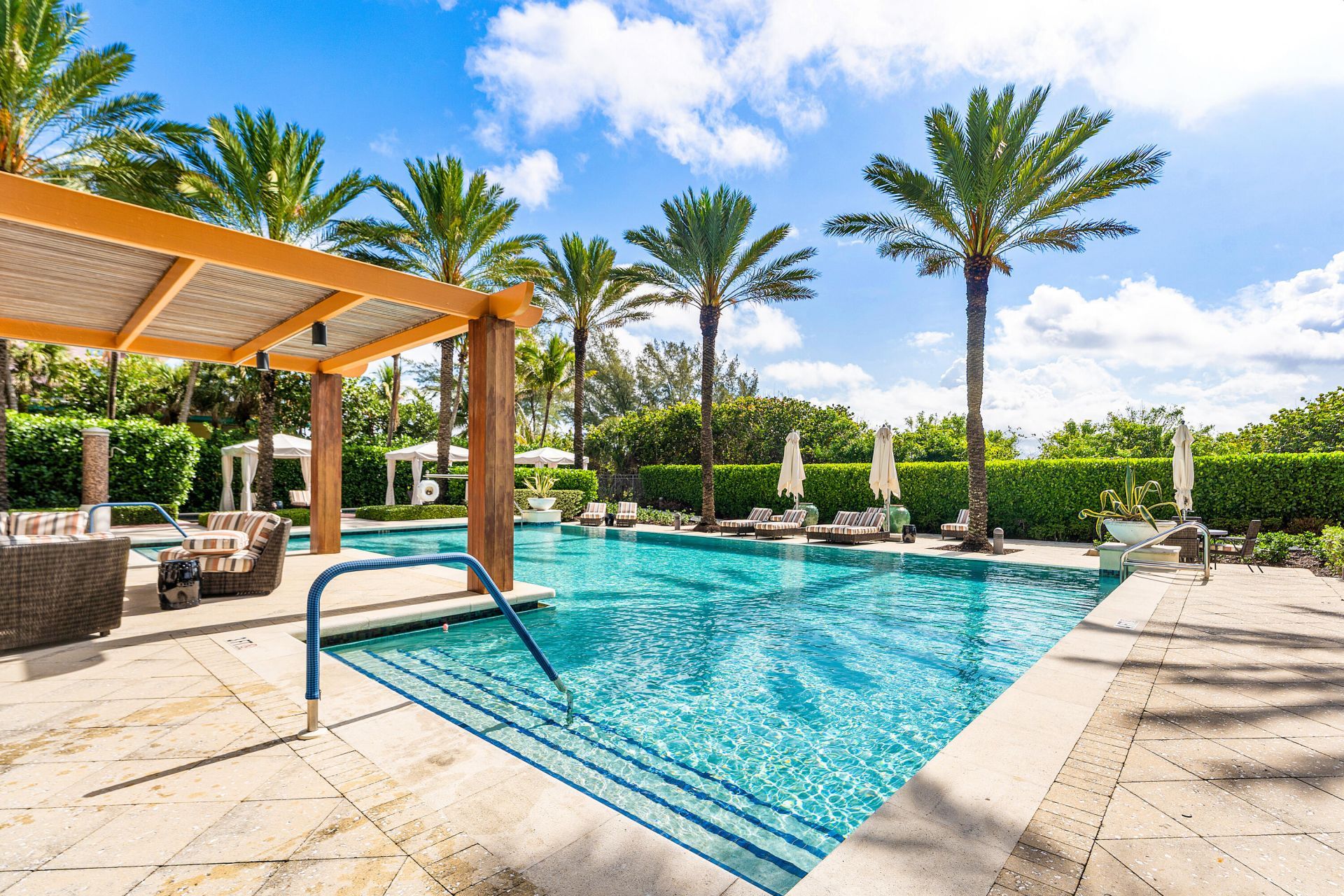 155 S Ocean Avenue, Unit 305, Palm Beach Shores, FL 33404 Photo