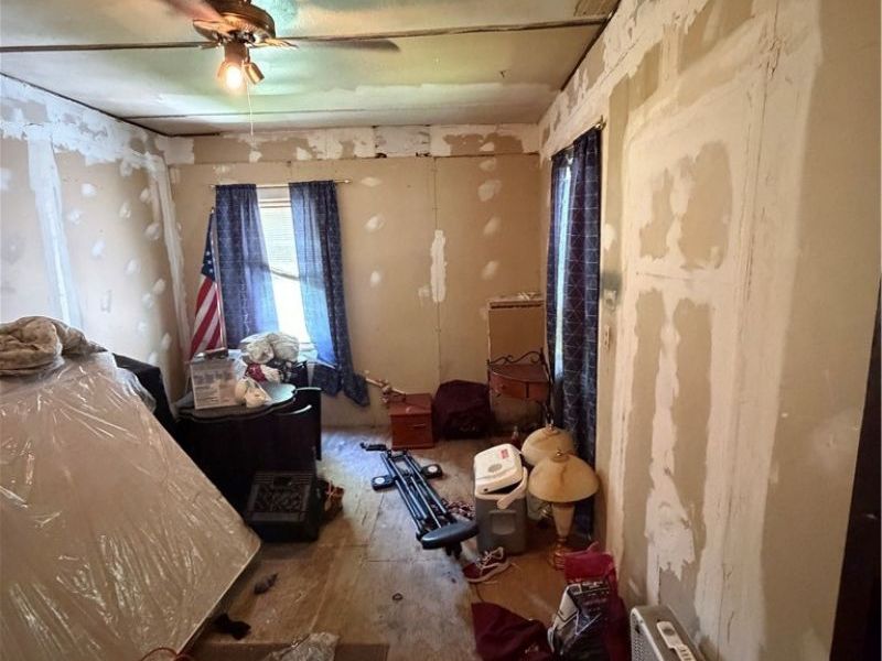 3692 E 52nd Street, Cleveland, OH 44105 Photo 13