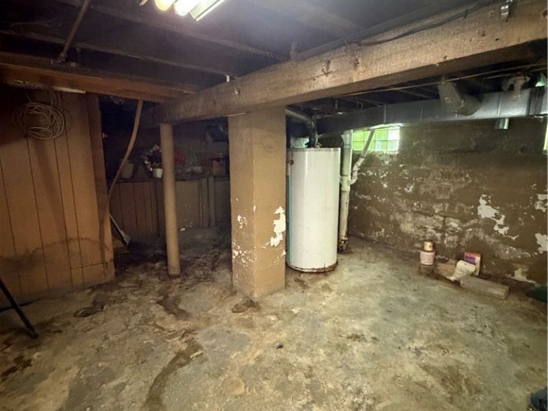 3692 E 52nd Street, Cleveland, OH 44105 Photo 32