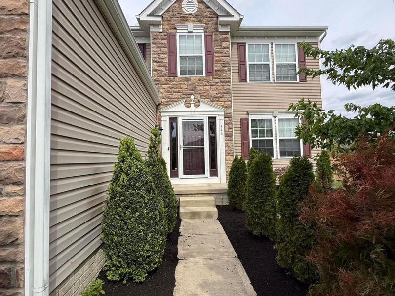 544 Doral Court, Marysville, OH 43040 Photo 1