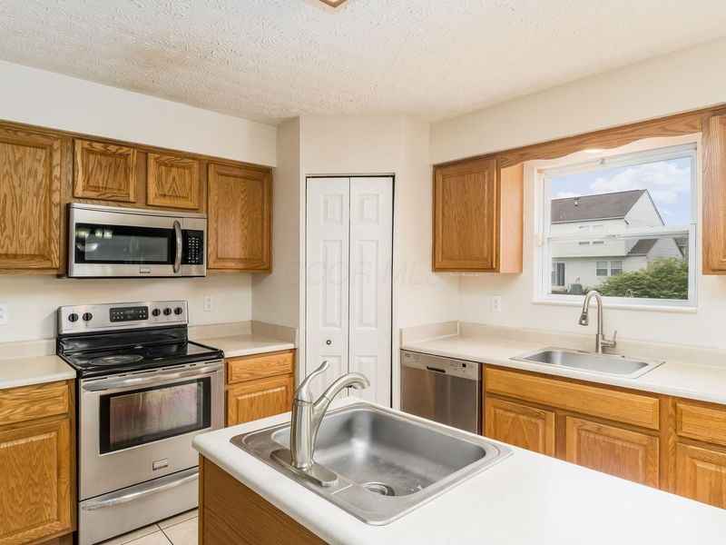 6978 Ellen Boat Lane, Canal Winchester, OH 43110 Photo 16