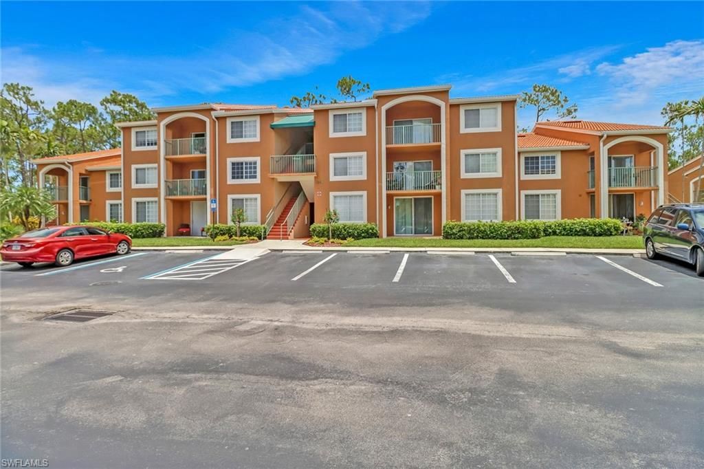 1240 Wildwood Lakes Blvd, Unit 104, Naples, FL 34104 Photo
